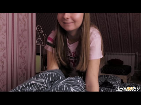 ❤️ Blondie suger BFF's dypt og får sperm i munnen ❌ Analvideo hos oss no.mobilecric.top ﹏